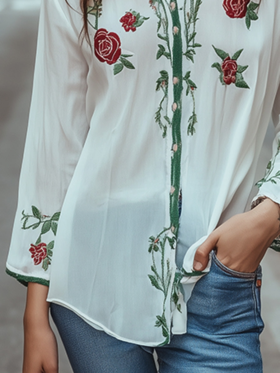 Chique Geborduurde Knopenblouse