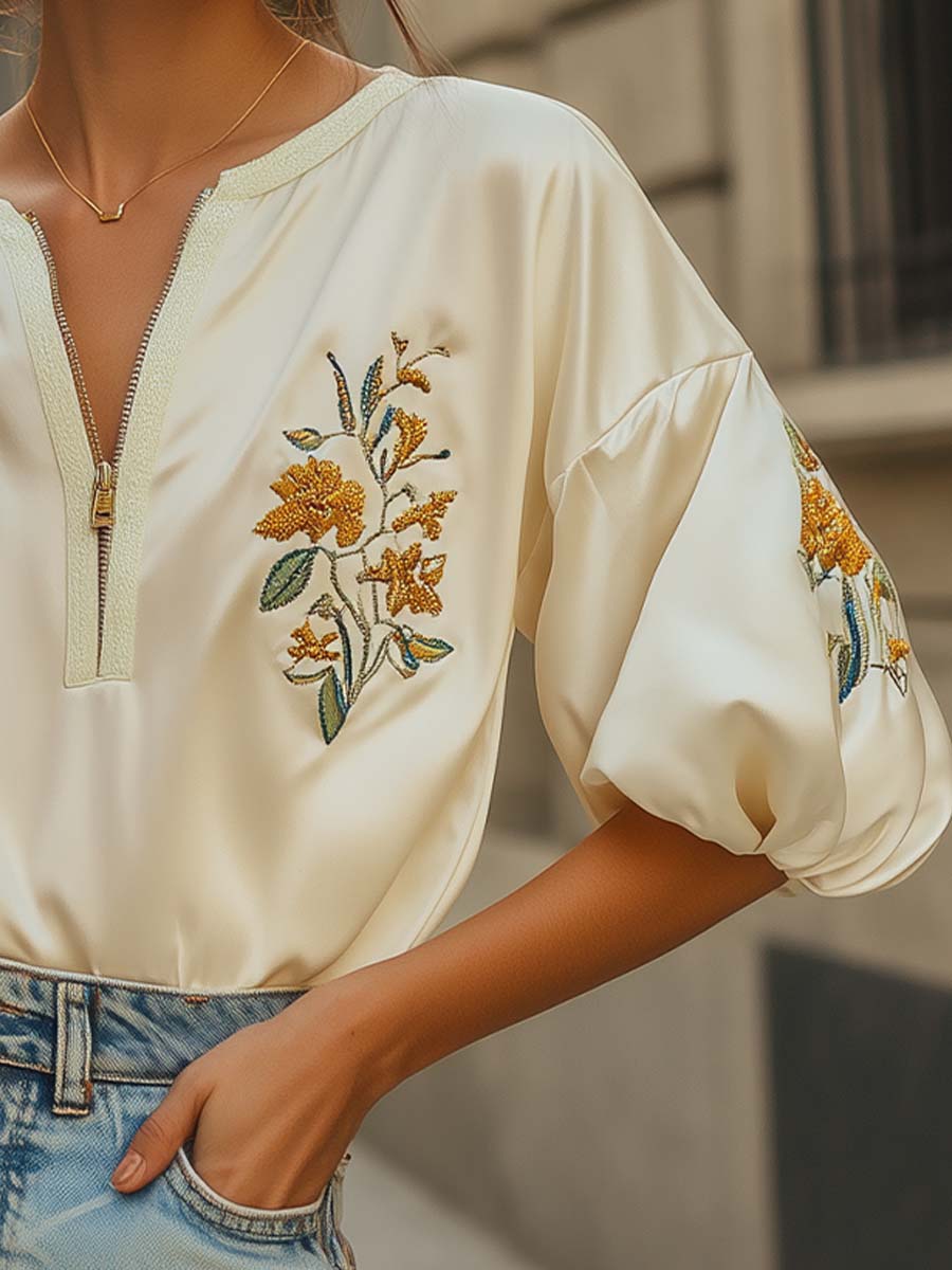 Geborduurde Satijnen Blouse met Ritssluiting