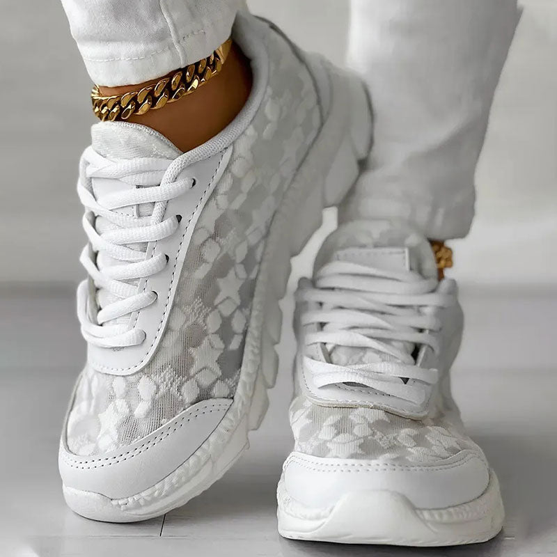 Comfortabele Dames Witte Veterschoenen met Sterrenpatroon